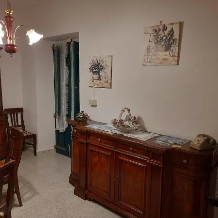 A Casa Di Nonna Iun Q2951 * فلومينيماجيوري